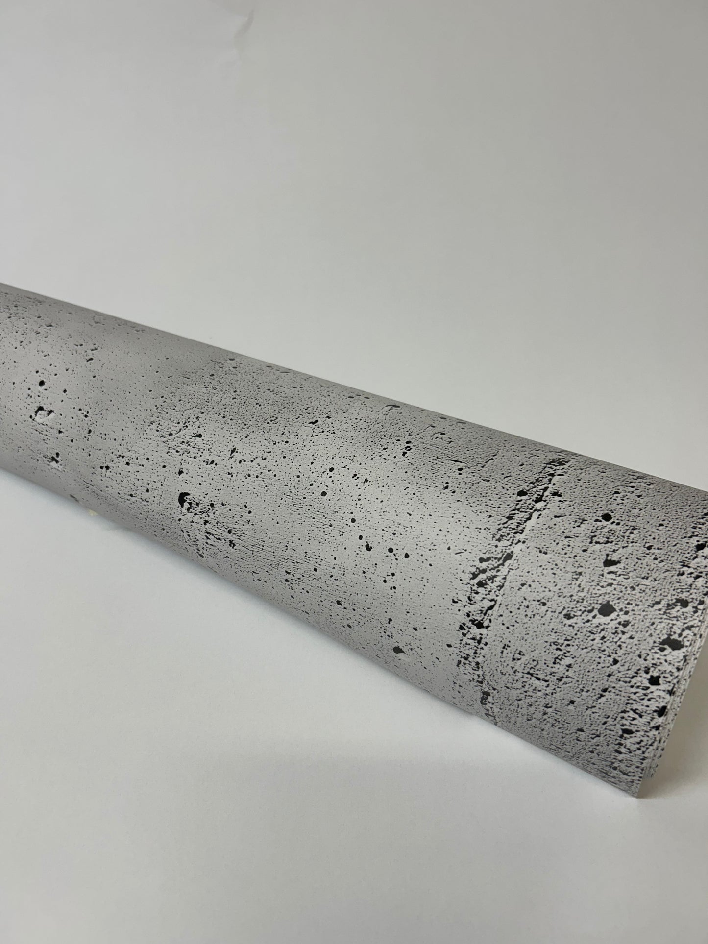 Beton Tapetenrolle