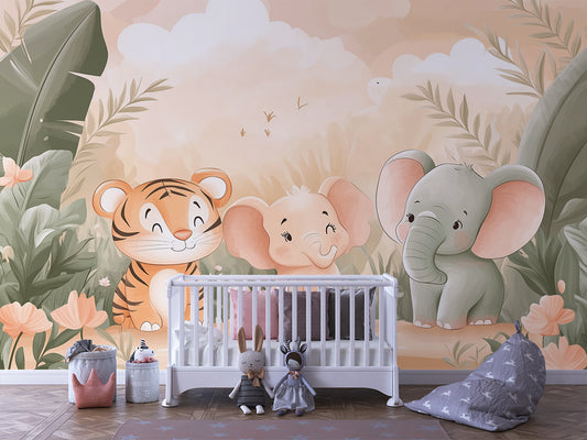 Tapete mit Tigerbaby und zwei kleinen Elefanten in weicher, tropischer Farbwelt für Kinderzimmer