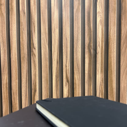 Walnuss Latten Tapete