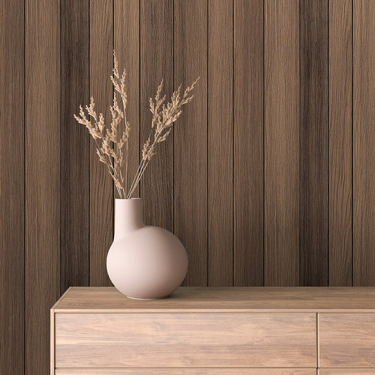 WOOD 0023 – Wandbelag mit vertikaler Struktur in geräucherter Eichenoptik. Warm, edel und vielseitig einsetzbar für moderne Raumkonzepte.