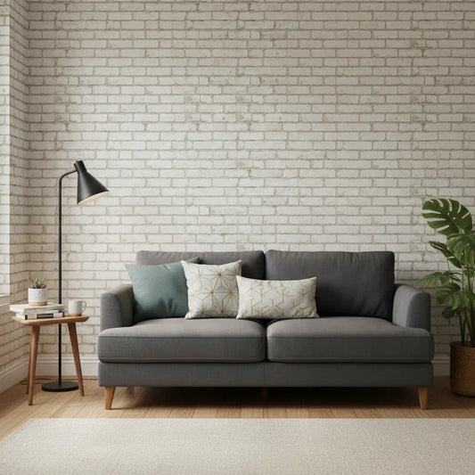 Wohnzimmer mit weißer Ziegelwand-Tapete