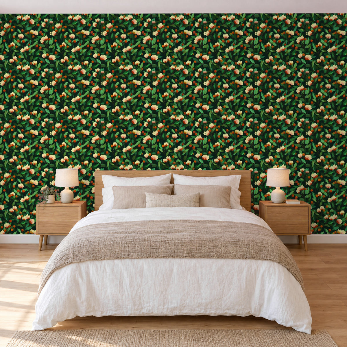 Blumentapete Grün als Akzentwand im Schlafzimmer hinter dem Bett (Raumvisualisierung)