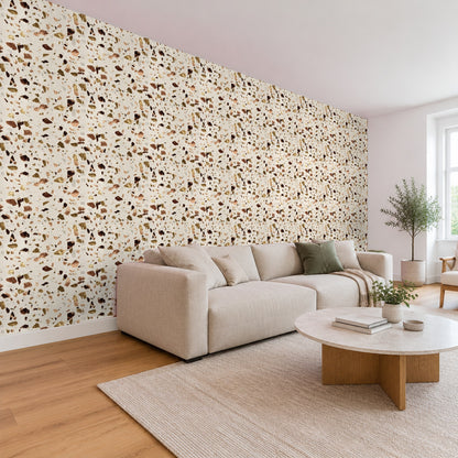 Terrazzo Tapete – Beige mit Gold und Kupfer im Wohnzimmer, Schrägansicht (Raumvisualisierung)